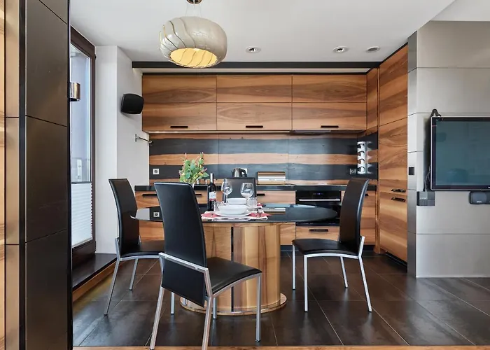 Lejlighed Luxurious Walonska With Underground Garage By Renters *