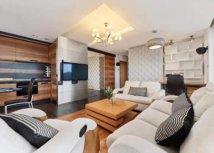 Luxurious Walonska With Underground Garage By Renters Wrocław