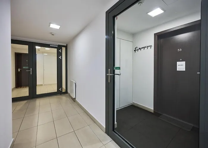 Luxurious Walonska With Underground Garage By Renters Lägenhet